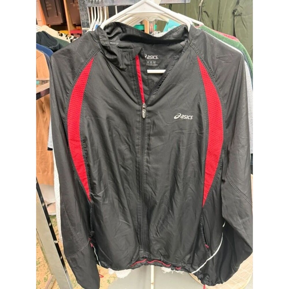 Large ASICS windbreaker